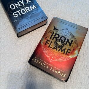 Onyx Storm and Iron Flame Book hard cover set by Rebecca Yarros EUC